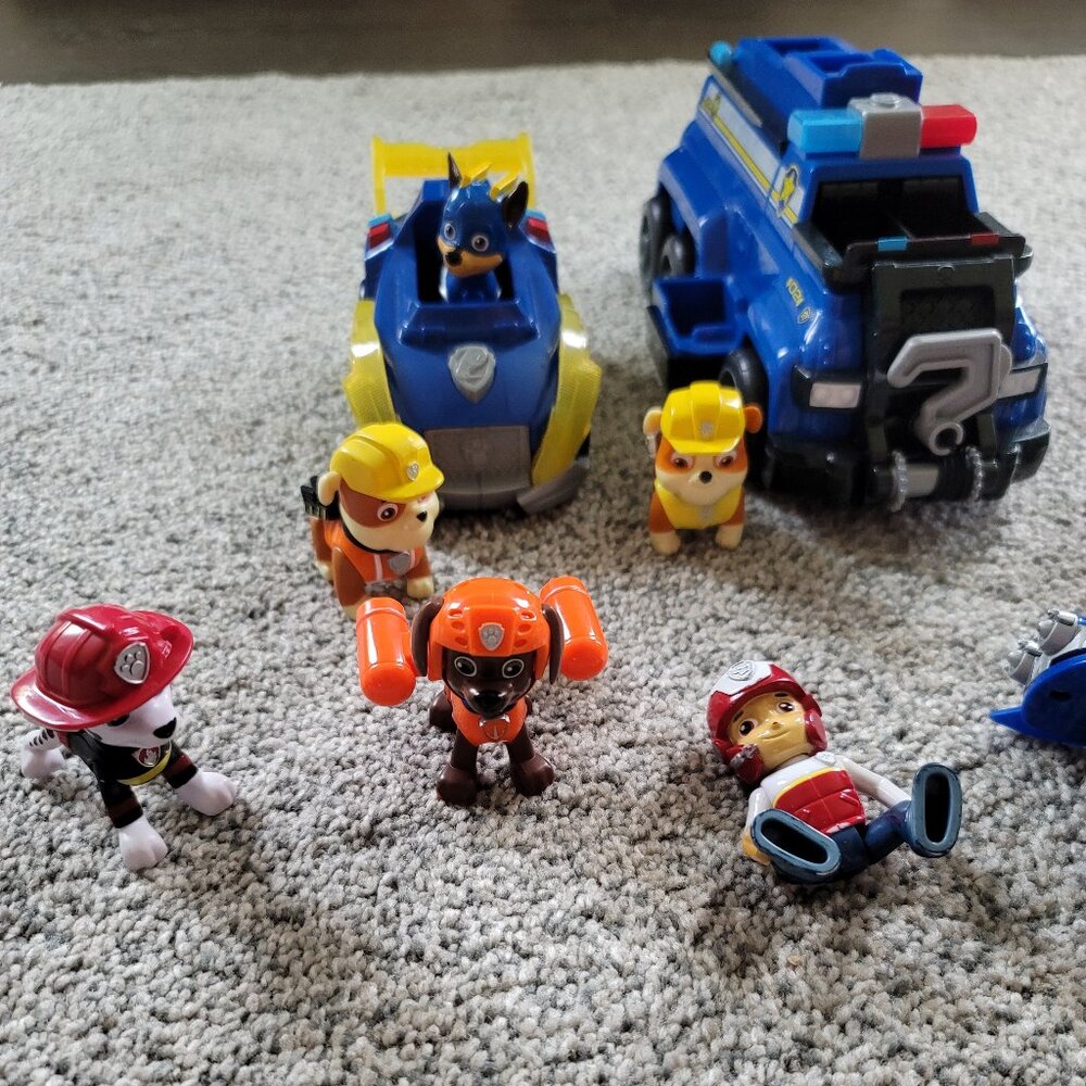 Paw Patrol Lot - Picture 2 of 3